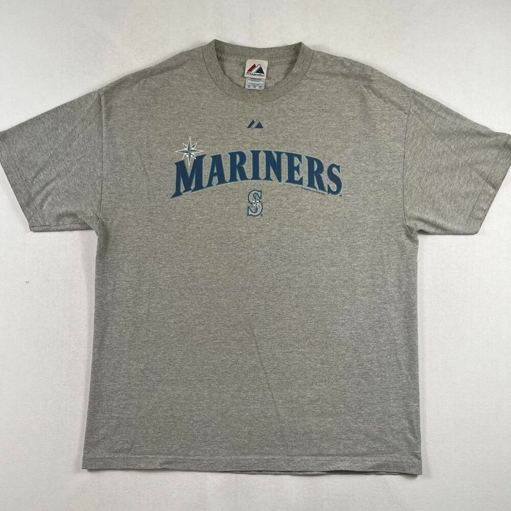 Majestic Athletic Men's Grey and Blue T-shirt